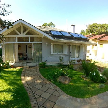 Pousada Ipe Amarelo E Quinta Dos Medeiros Bed & Breakfast Грамаду Екстериор снимка
