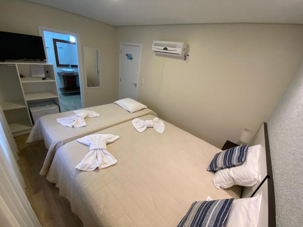 Pousada Ipe Amarelo E Quinta Dos Medeiros Bed & Breakfast Грамаду Екстериор снимка