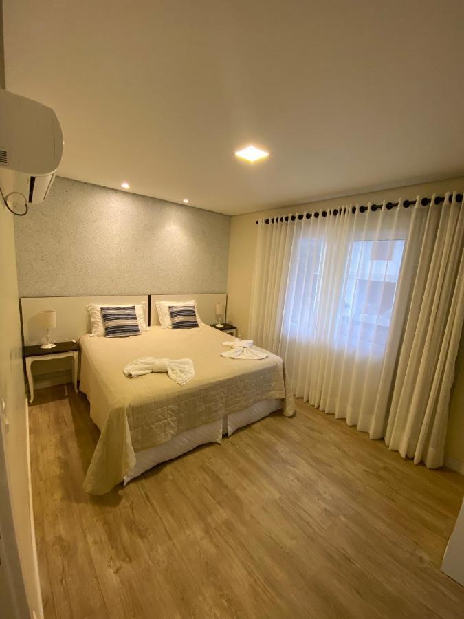 Pousada Ipe Amarelo E Quinta Dos Medeiros Bed & Breakfast Грамаду Екстериор снимка