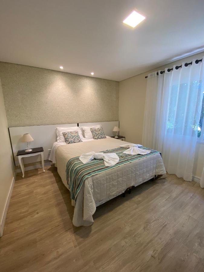 Pousada Ipe Amarelo E Quinta Dos Medeiros Bed & Breakfast Грамаду Екстериор снимка