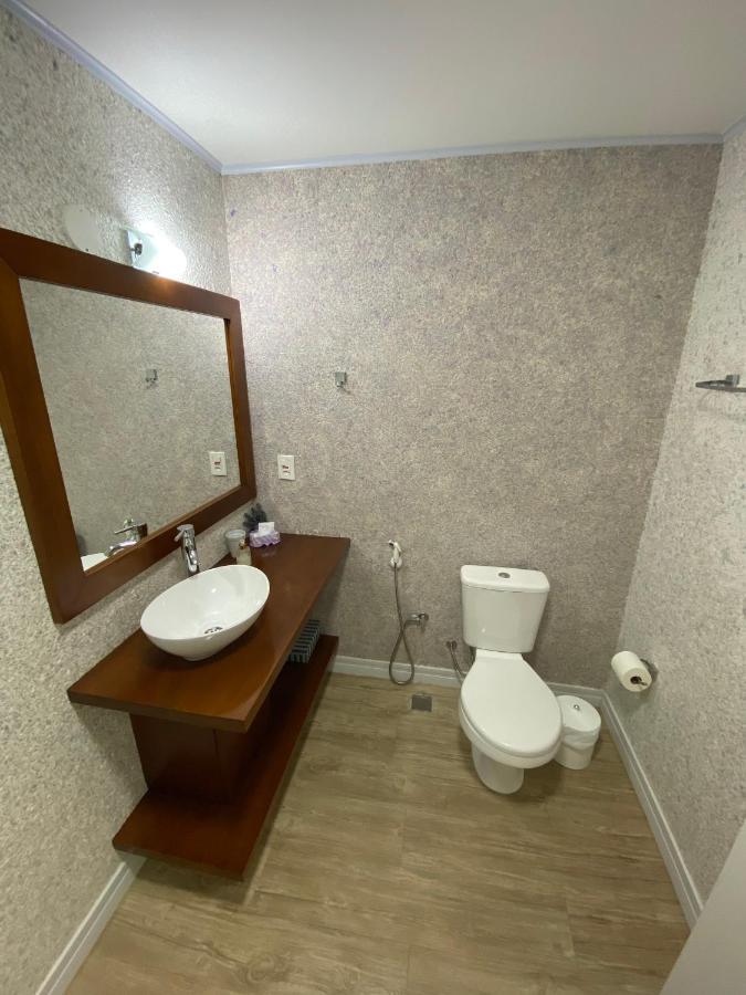 Pousada Ipe Amarelo E Quinta Dos Medeiros Bed & Breakfast Грамаду Екстериор снимка