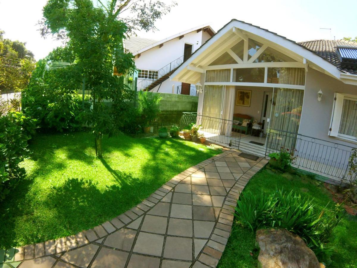 Pousada Ipe Amarelo E Quinta Dos Medeiros Bed & Breakfast Грамаду Екстериор снимка