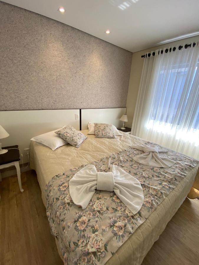 Pousada Ipe Amarelo E Quinta Dos Medeiros Bed & Breakfast Грамаду Екстериор снимка