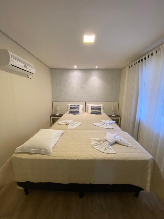 Pousada Ipe Amarelo E Quinta Dos Medeiros Bed & Breakfast Грамаду Екстериор снимка