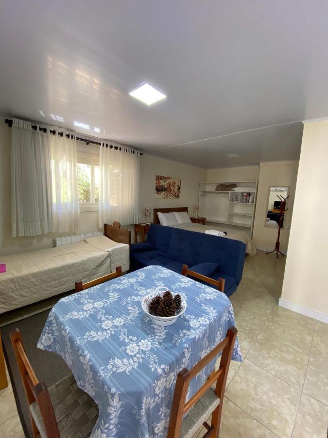 Pousada Ipe Amarelo E Quinta Dos Medeiros Bed & Breakfast Грамаду Екстериор снимка