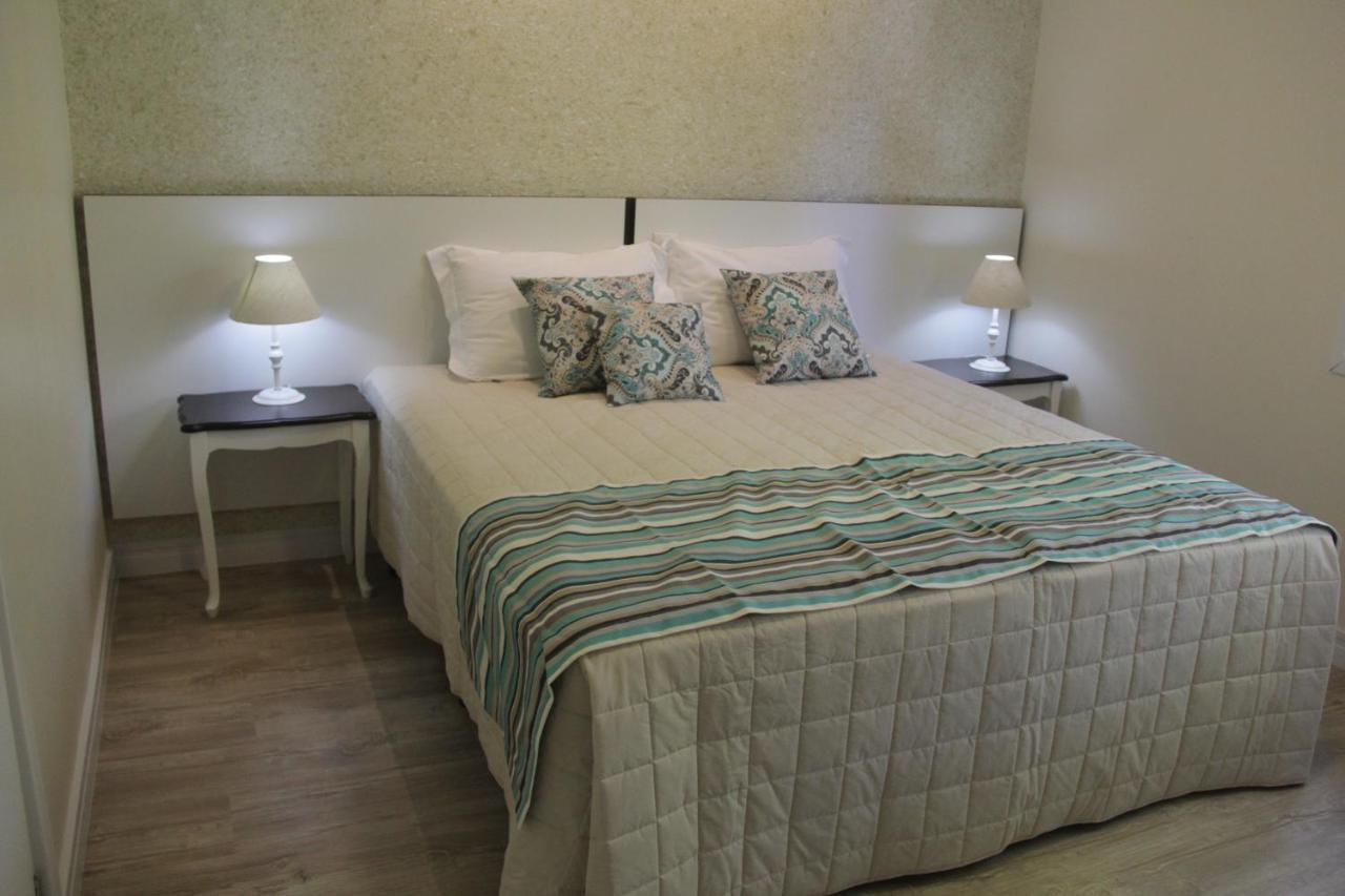 Pousada Ipe Amarelo E Quinta Dos Medeiros Bed & Breakfast Грамаду Екстериор снимка